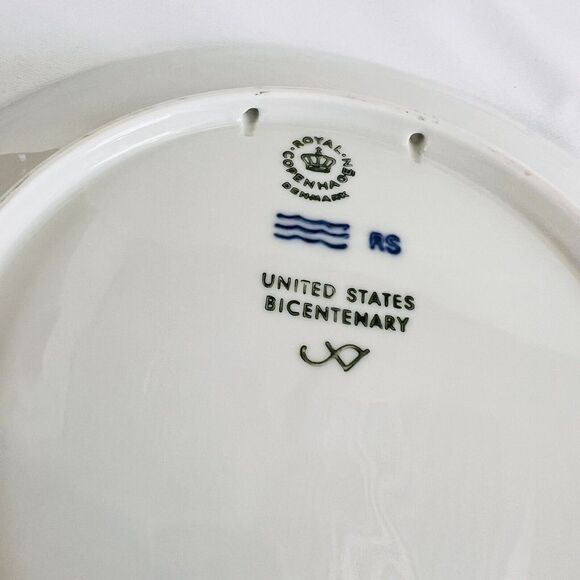 Set of 2 Royal Copenhagen In Congress July 4 1776 and Jule After 1974 Plate Lot - Picture 10 of 11